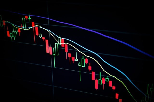 Como se forma o valor das criptomoedas: uma explicação sem complicação